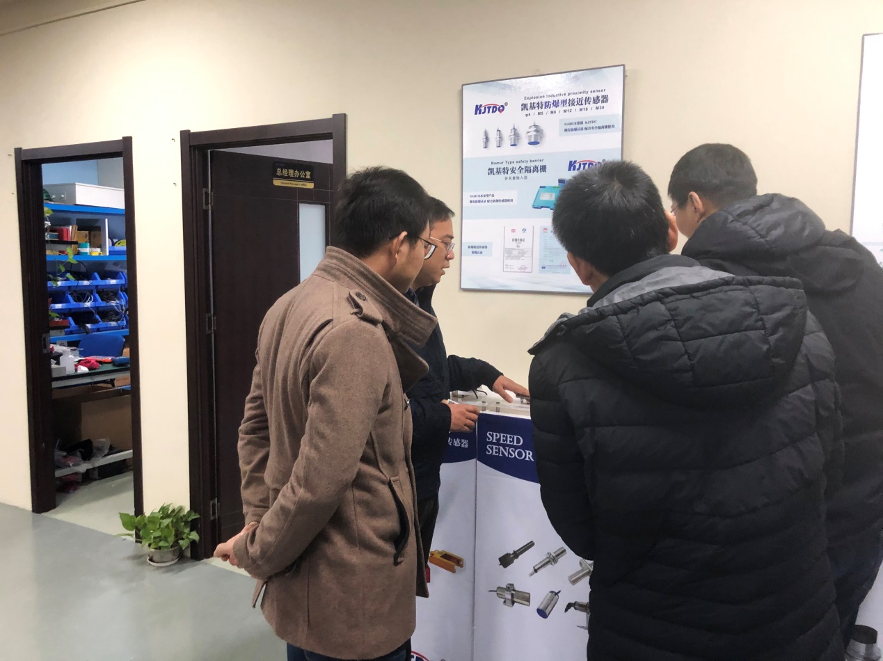 e62bf285568ea7aa4c0d58a03a7bd61d.jpg e62bf285568ea7aa4c0d58a03a7bd61d.jpg